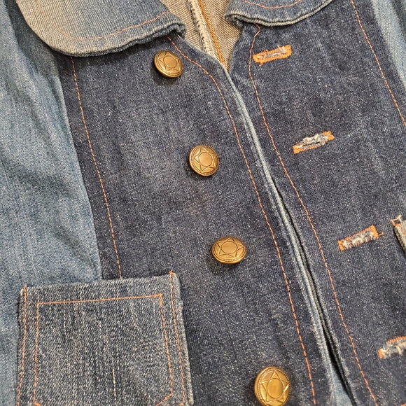 🔔Host Pick🔔 Vintage Levi & Mixed Denim Handmade Vest - Picture 3 of 6